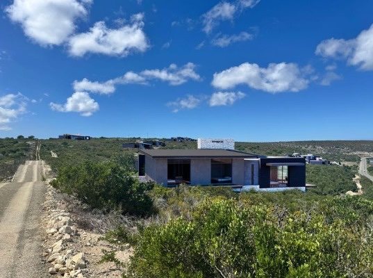 Commercial Property for Sale in Stilbaai Oos Western Cape